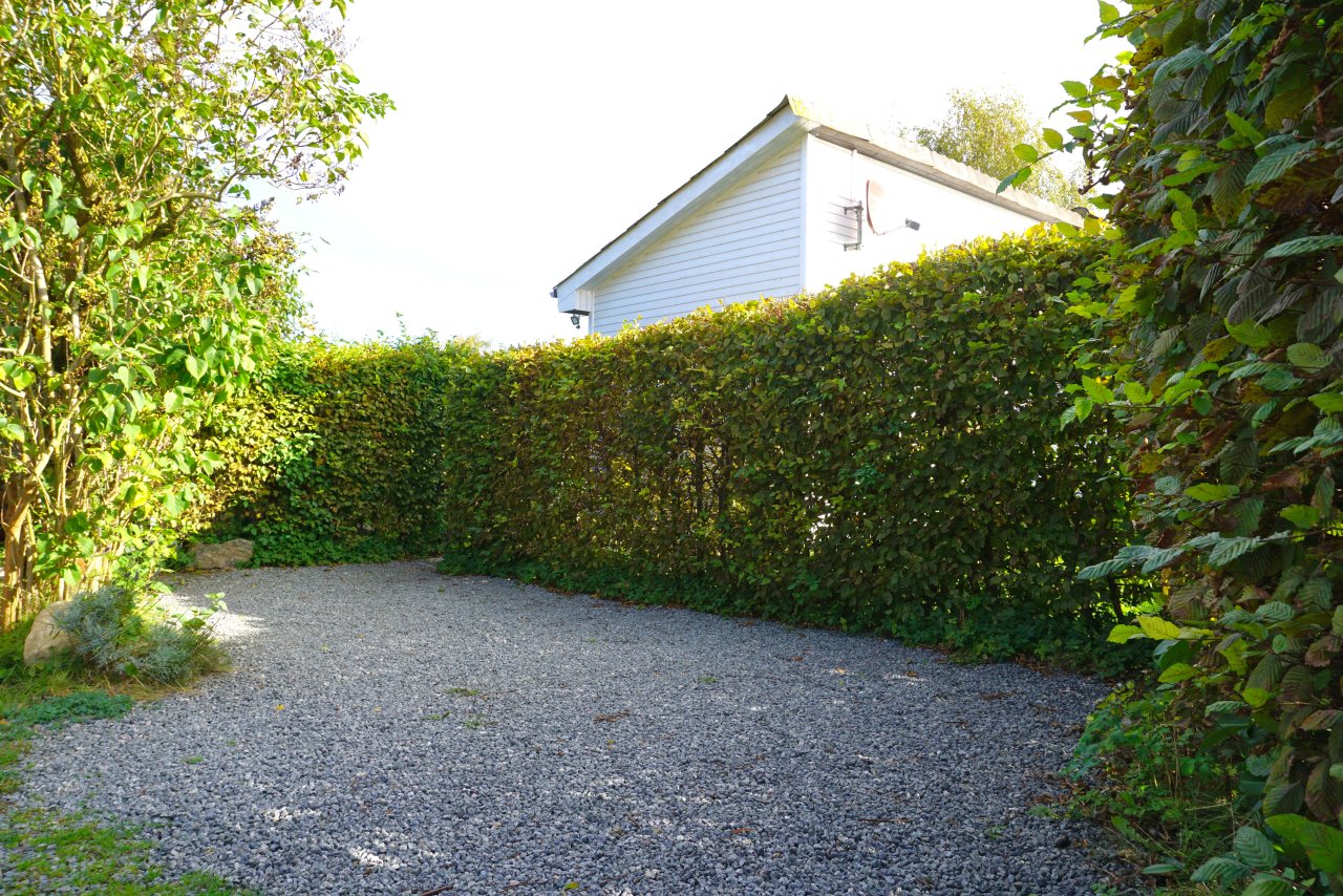 PREISREZUZIERUNG! Sonniges Wochenendhaus mit neuer Holzfassade in Hohenfelde an der Ostsee