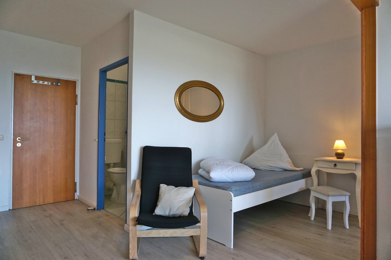 Strandnah, traumhafter Ostseeblick - gepflegtes Appartement in Schönberg OT Holm