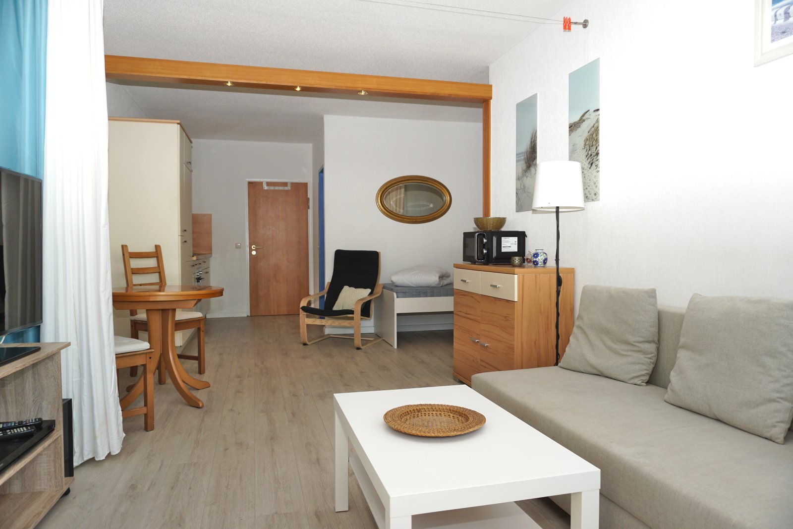 Strandnah, traumhafter Ostseeblick - gepflegtes Appartement in Schönberg OT Holm