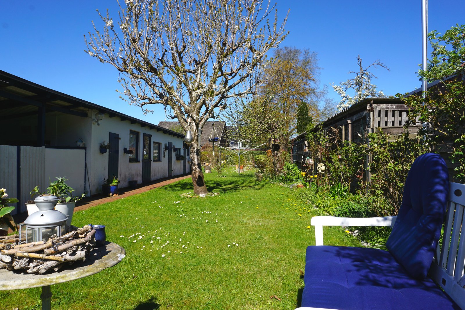 IN VORBEREITUNG! DHH in Neumünster: Viel Platz & Natur vor der Tür