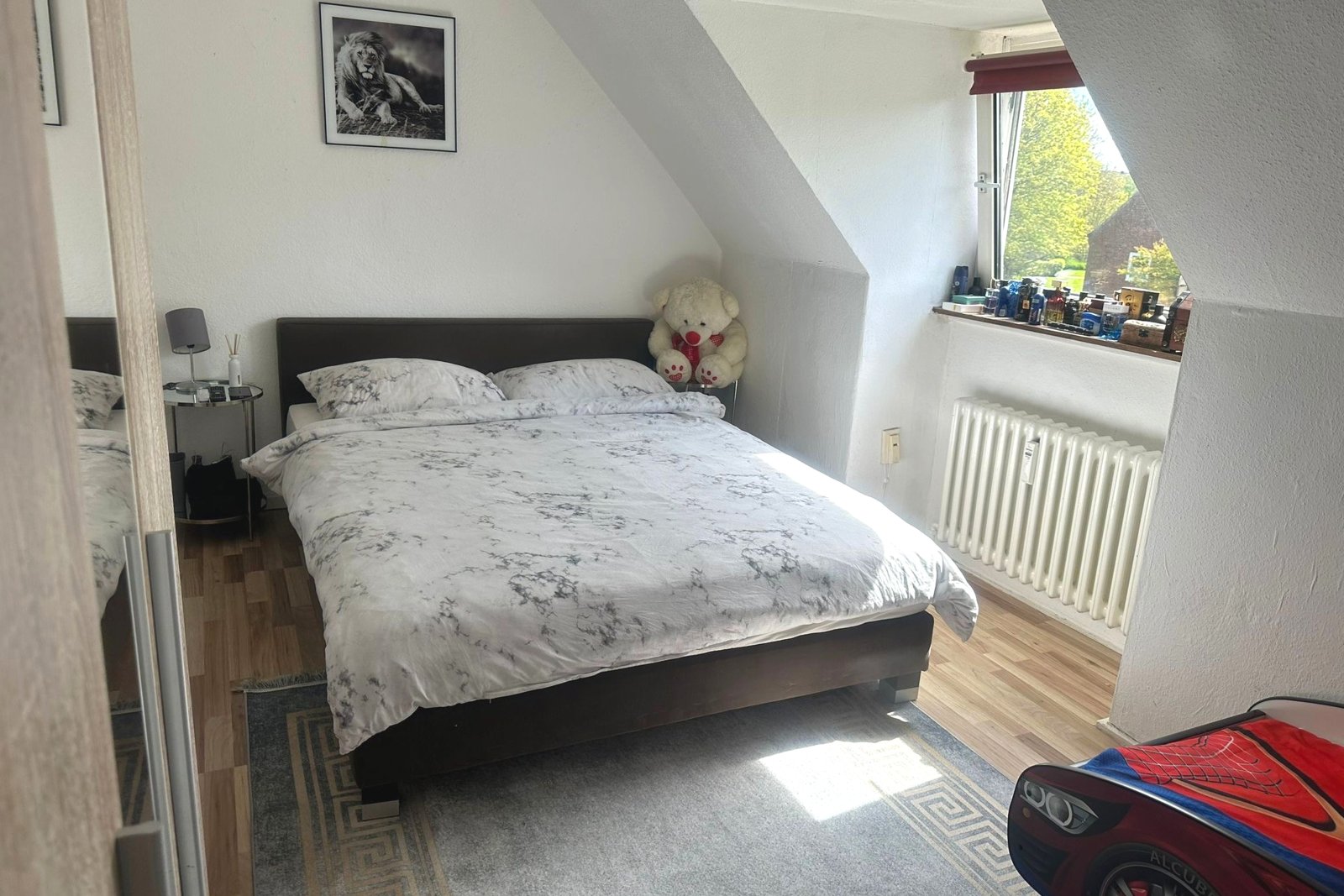 Kapitalanlage in Kiel: Vermietete 2-Zimmer-DG-Wohnung in Elmschenhagen-Süd