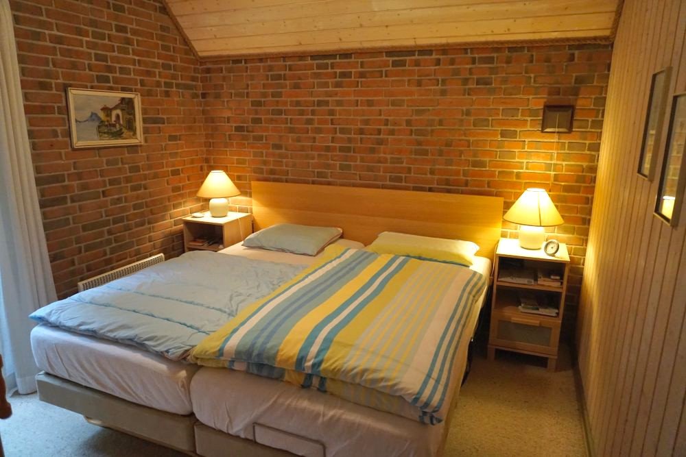 Schlafzimmer1(1)