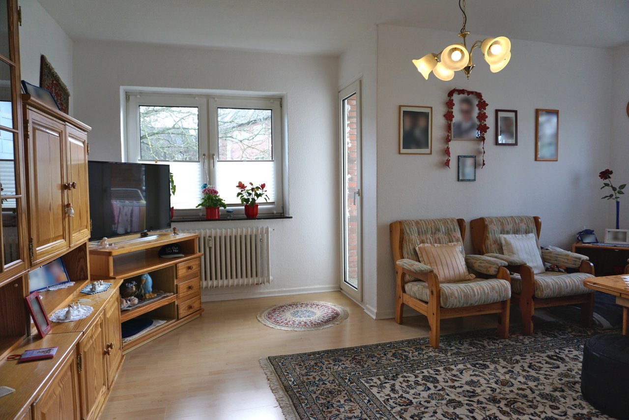 Wohnzimmer Zugang zum Balkon