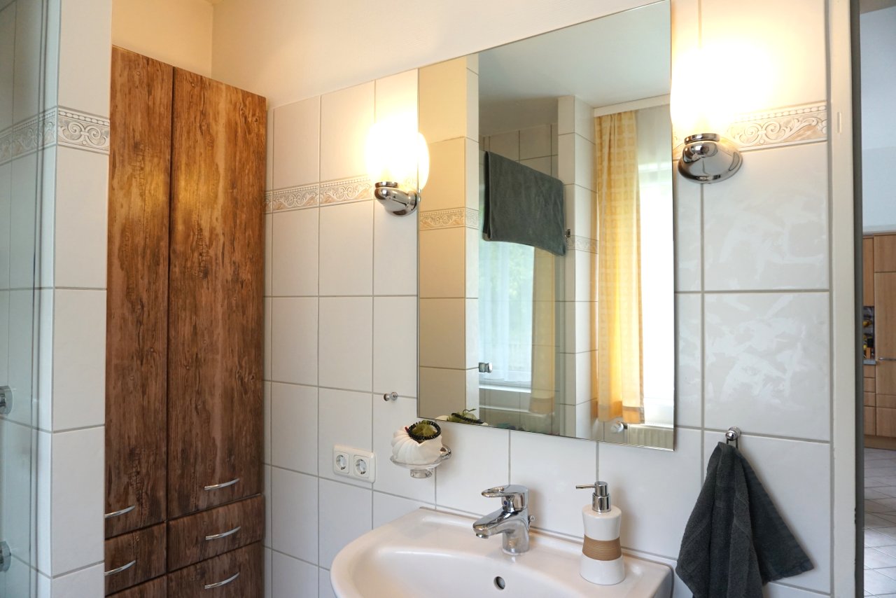 Badezimmer EG()