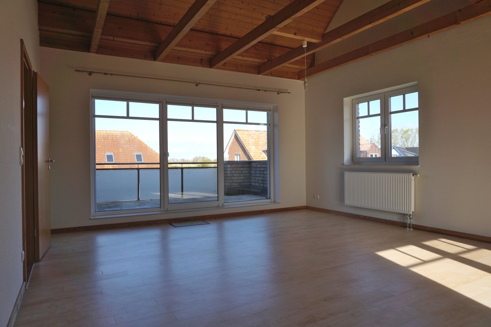 Schönberger Strand: 2,5-Zimmer-Dachgeschosswohnung zur Miete am Schönberger Strand  Schönberger Strand: 2,5-Zimmer-Dachgeschosswohnung zur Miete am Schönberger Strand
