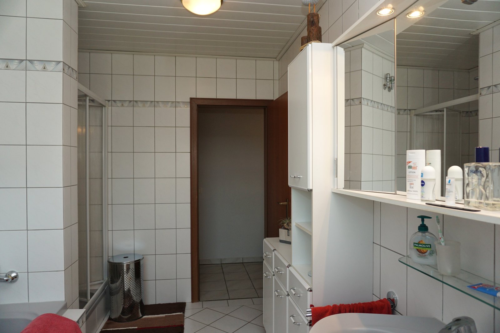 EG Badezimmer Flur EG Badezimmer Flur