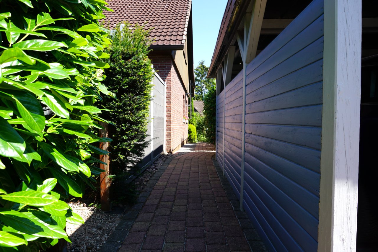 Weg zur Haustür Weg zur Haustür