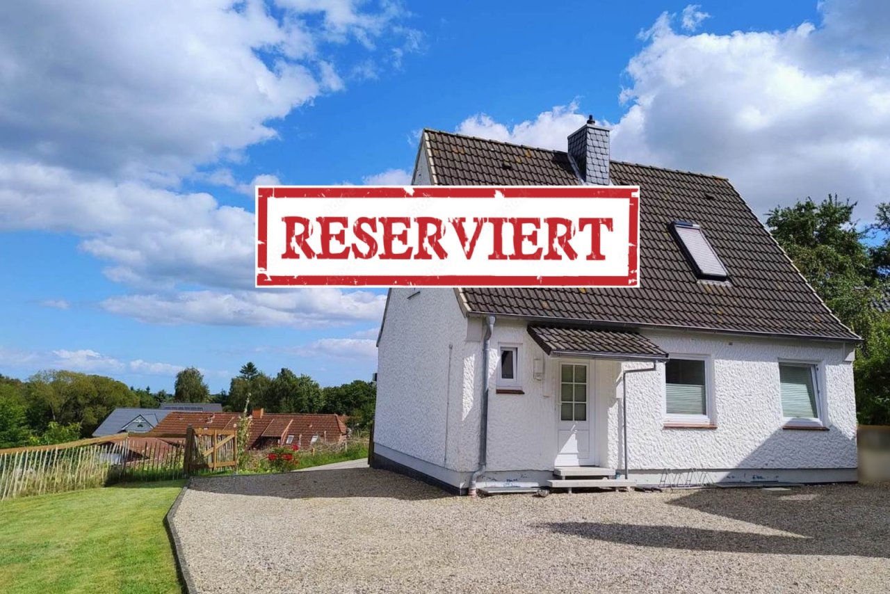 Hausansicht Front reserviert Hausansicht Front reserviert