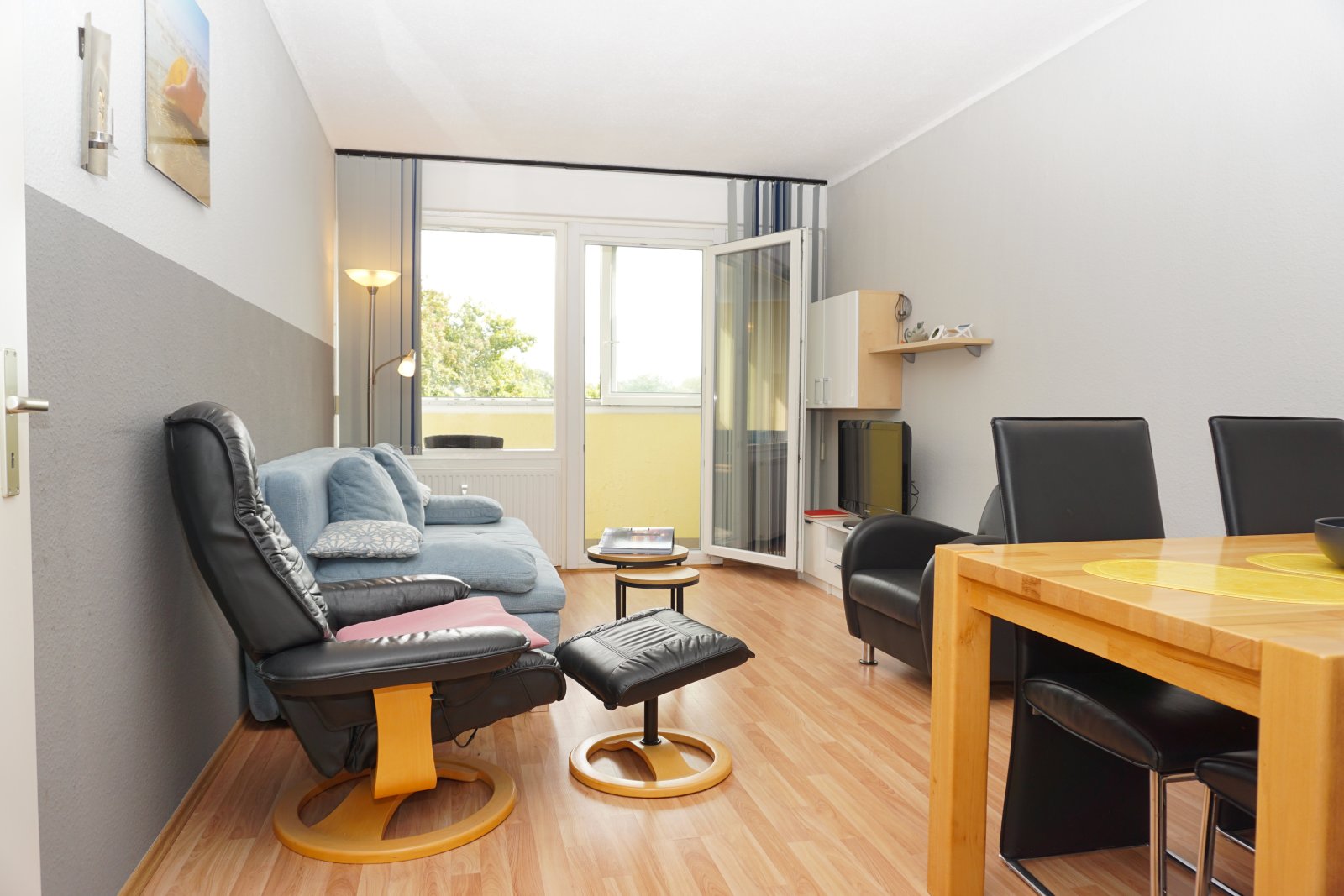 Wohnzimmer Zugang verglaste Loggia Wohnzimmer Zugang verglaste Loggia