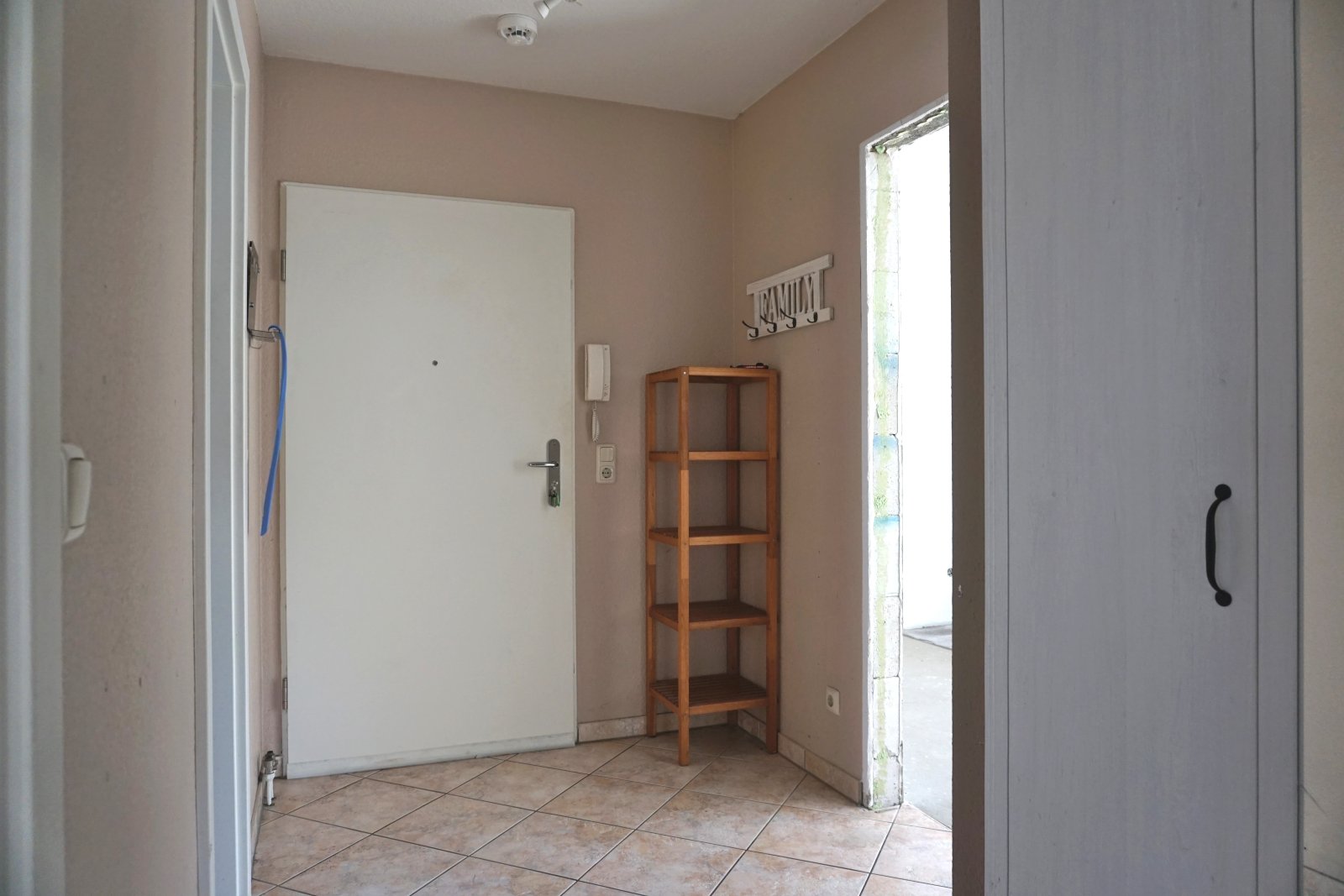 Flurbereich Wohnungstür Flurbereich Wohnungstür