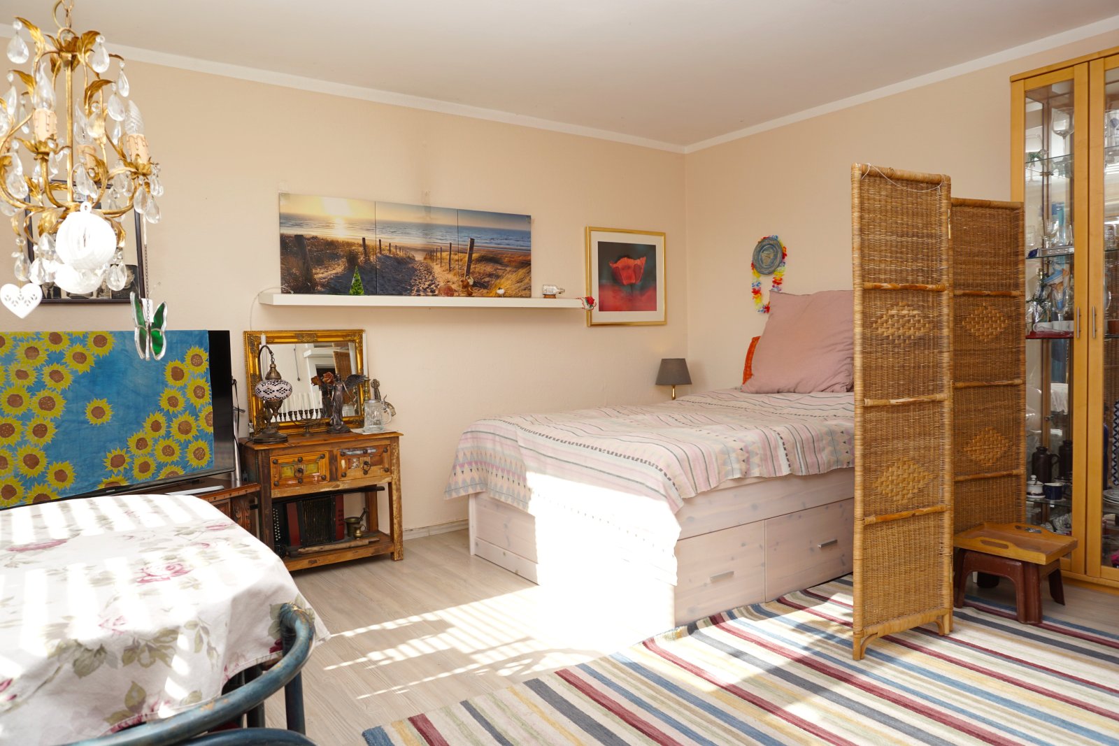 Wohnraum Schlafmöglichkeiten