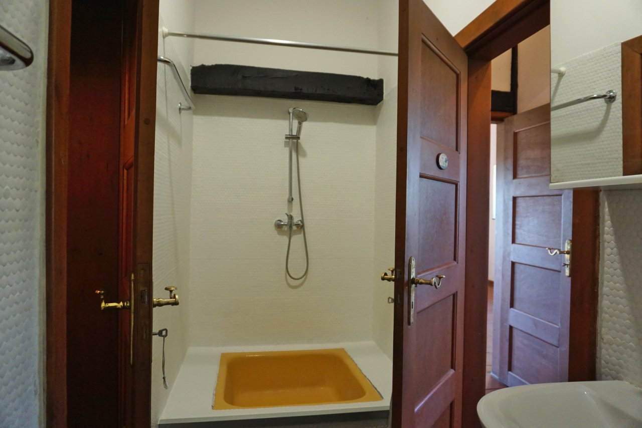 EG Bad m. Dusche, Zugang Nische