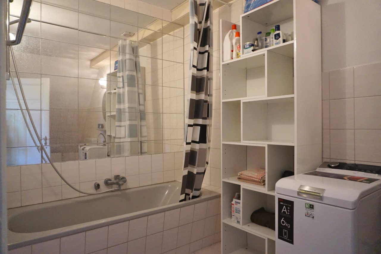 OG Bad m. Wanne