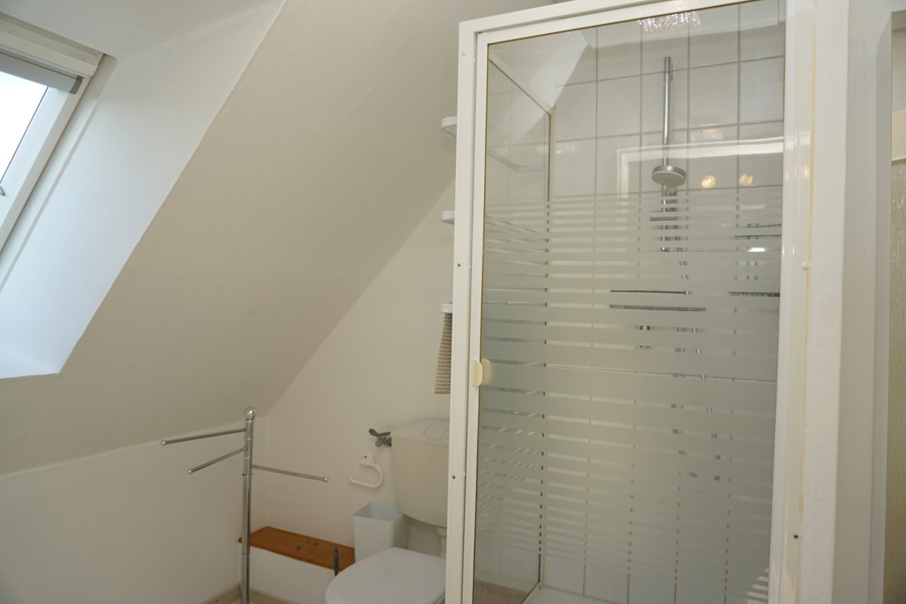 OG Bad mit Dusche OG Bad mit Dusche