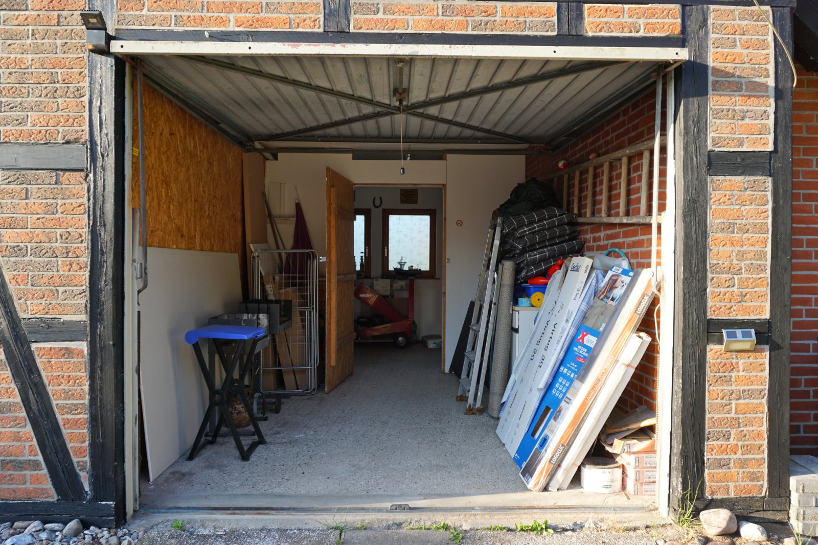 Garage Garage