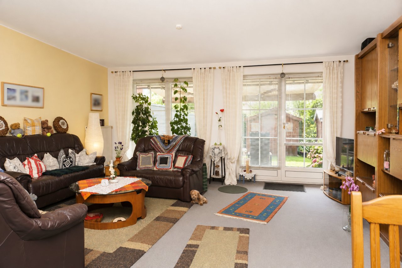 EG Wohnzimmer Zugang Terrasse EG Wohnzimmer Zugang Terrasse